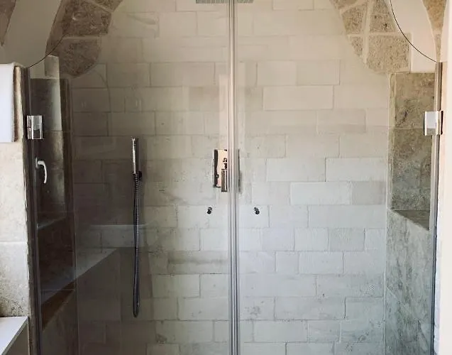 לינה וארוחת בוקר Posea - Polignano Sea 4*